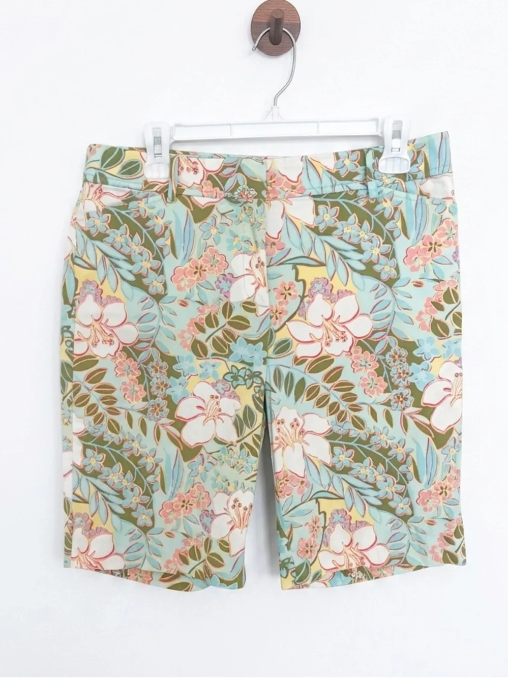 TALBOTS Perfect Shorts Hibiscus Floral Chino 10.5” Tropical Preppy  Women’s 8